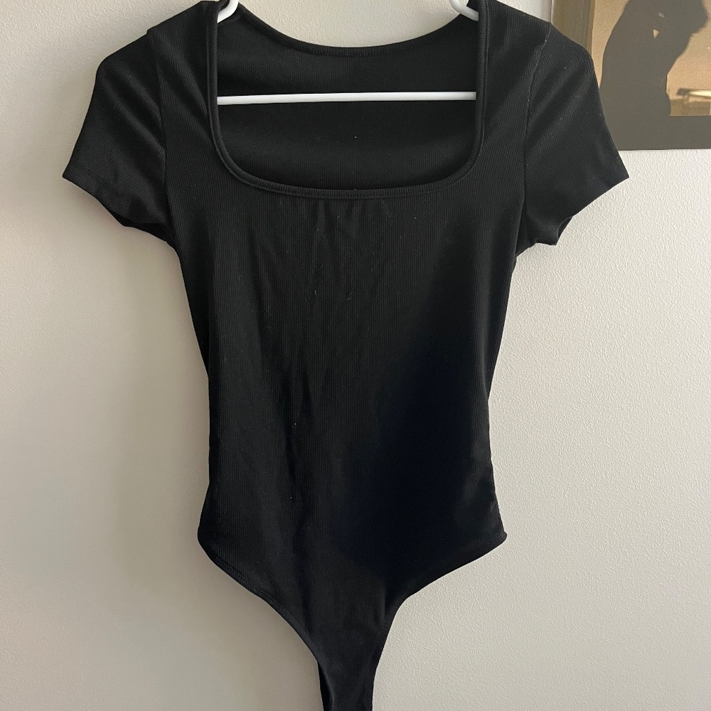 Black Square Neck Short-Sleeve Bodysuit